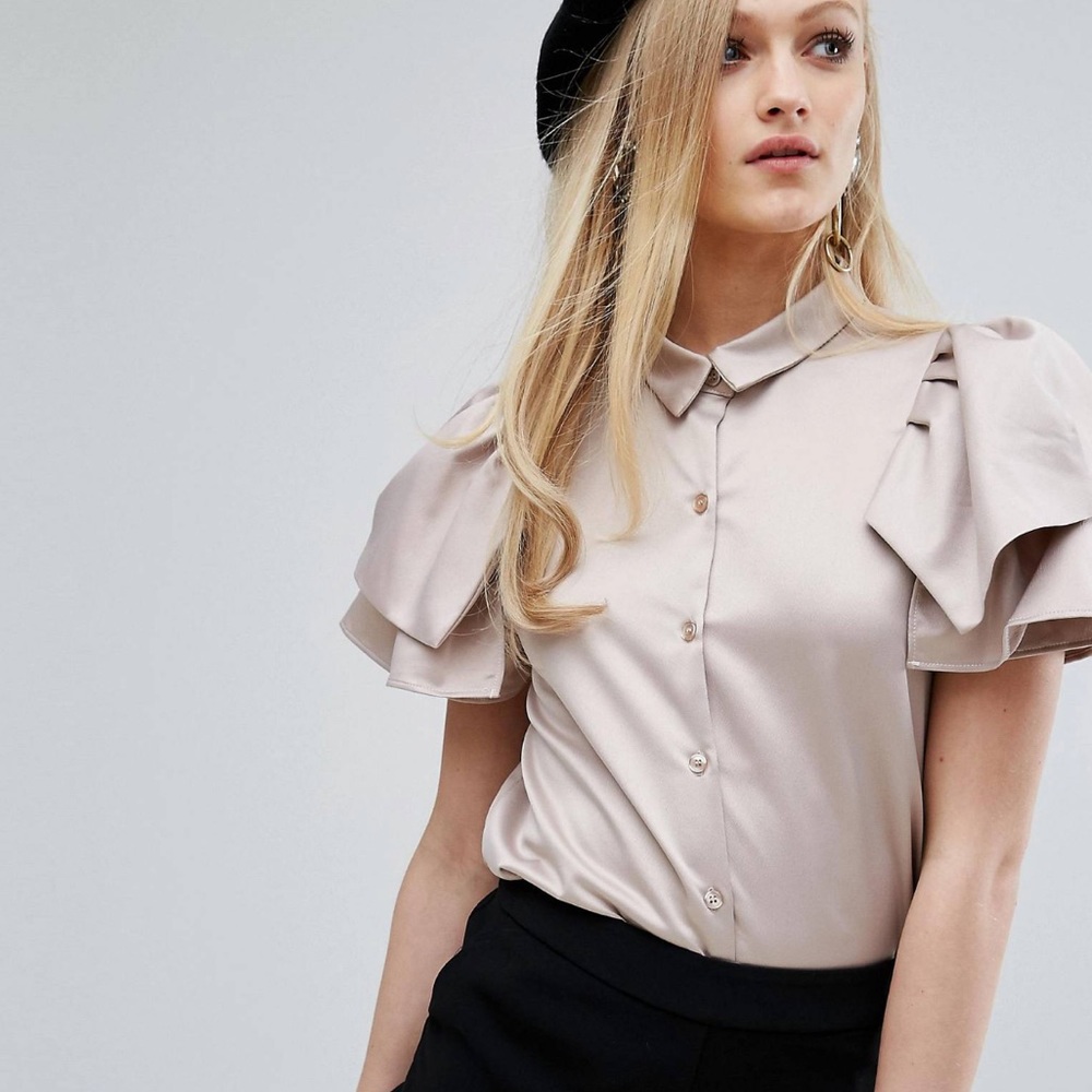 Ruffle metallic nude shirt
